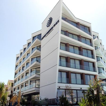 Luxury Premium Finese Hotel Golem  Kültér fotó