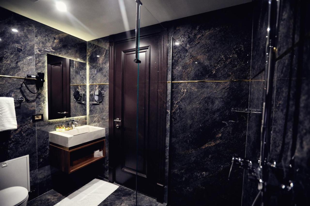Luxury Premium Finese Hotel Golem  Kültér fotó